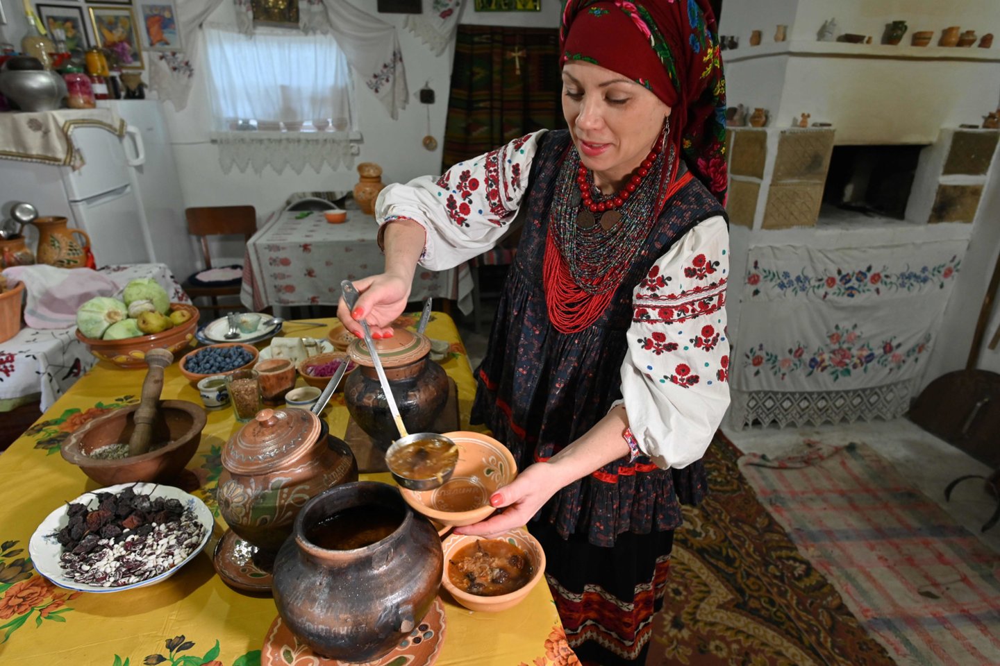 Ukrainiečiams įgriso, jog restoranai visame pasaulyje, įskaitant „ukrainietiškos virtuvės“ įstaigas, barščius vadina rusiška sriuba.<br> AFP/Scanpix nuotr.