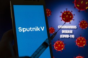 V. Putinas nurodė nuo kitos savaitės pradėti Rusijoje „didelio masto“ vakcinavimą