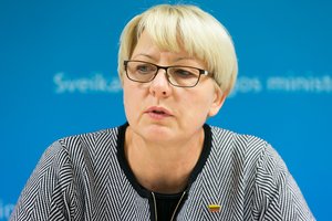 Seime prisiekė R. Karbauskį pakeitusi A. Kubilienė