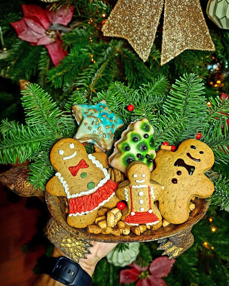Kalėdiniai meduoliniai sausainiai.<br> N.Zeleniūtės nuotr.