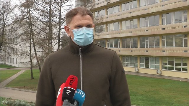Vilniaus miesto klinikinės ligoninės direktorius kreipėsi į visuomenę: „Dirbame katastrofiškomis sąlygomis“
