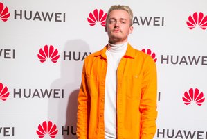 Deividas Bendžius sulaukė kritikos dėl paviešinto kadro: karantino metu iškėlė šventę?