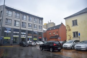 Automobilių paveldėtojams – gera žinia: taršos mokesčio jiems gal nebeteks mokėti  