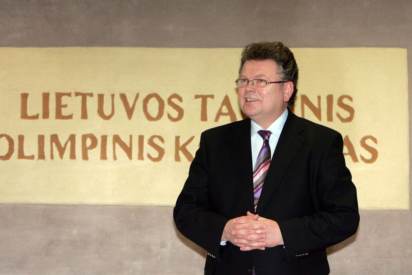 1988 m. Vilniuje atkurtas Lietuvos tautinis olimpinis komitetas. Jo prezidentu išrinktas Artūras Poviliūnas.<br>P.Lileikio nuotr.