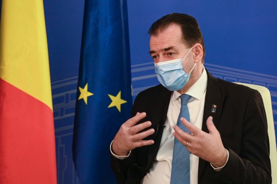 Rumunijoje po rinkimų nesėkmės atsistatydina liberalus premjeras L. Orbanas