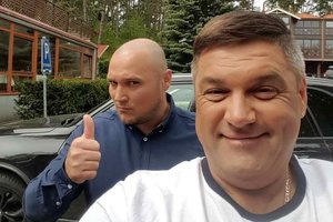 Praėjus metams po V. Cololo mirties, jo bičiulis V. Burnys prabilo apie paskutinius pokalbius ir ilgesį