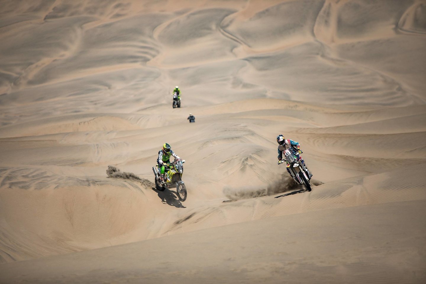 Pirmasis Dakaro ralis buvo sugalvotas kaip didžiulis nuotykis entuziastams, kai jo sumanytojas Thierry'is Sabine pats važinėjo dykumoje ir pasiklydo.<br>Pranešėjų spaudai nuotr.