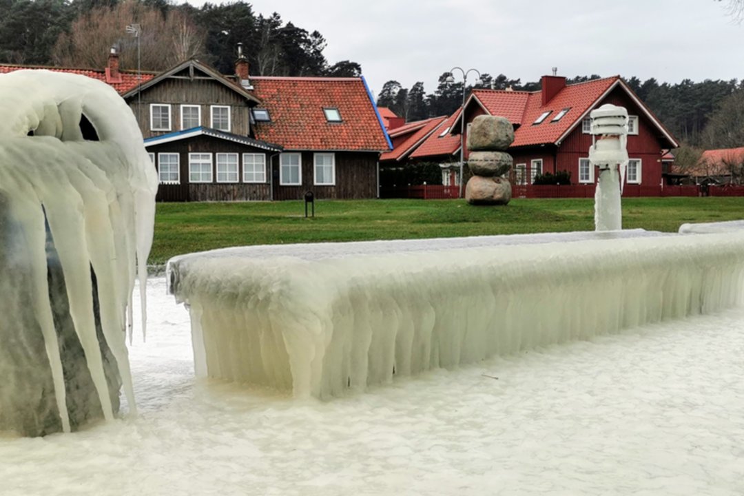  Ledo skulptūros Juodkrantėje.<br> S. Berletaitės nuotr.