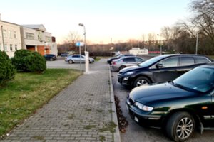 Valdininkų dovana vairuotojams: apmokestins dar daugiau automobilių stovėjimo vietų