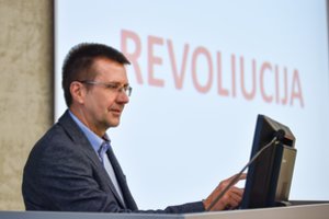 Nobelio premijų teikimo savaitę Vilniaus universitetas prof. V. Šikšniui skyrė solidžią dotaciją