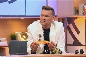 Ž. Grigaitis pinigus investuoja į daiktus: už plastikinę lėkštę kiti negaili virš 1 tūkst. o už diržą – 3 tūkst. eurų