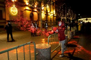 Albanijos vidaus reikalų ministras atsistatydino, policijai nušovus jauną vyrą