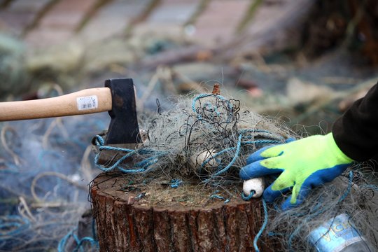 Iš brakonierių atimta tona įrangos sunaikinta Kaune, sulaikytiesiems – tūkstantinės baudos