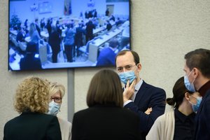 Ministrams slapukaujant dėl savo komandų, atviresni patys pakviestieji: staigmenų netrūksta 