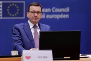 ES nusileido išsišokėliams: Vengrija ir Lenkija iš Briuselio grįžo džiaugsmingai