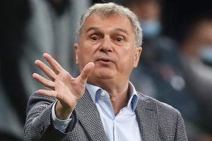 18 mėnesių Serbijos rinktinei vadovavusio trenerio nepasigailėta: negelbėjo ir jo ir akibrokštas Kosovui 