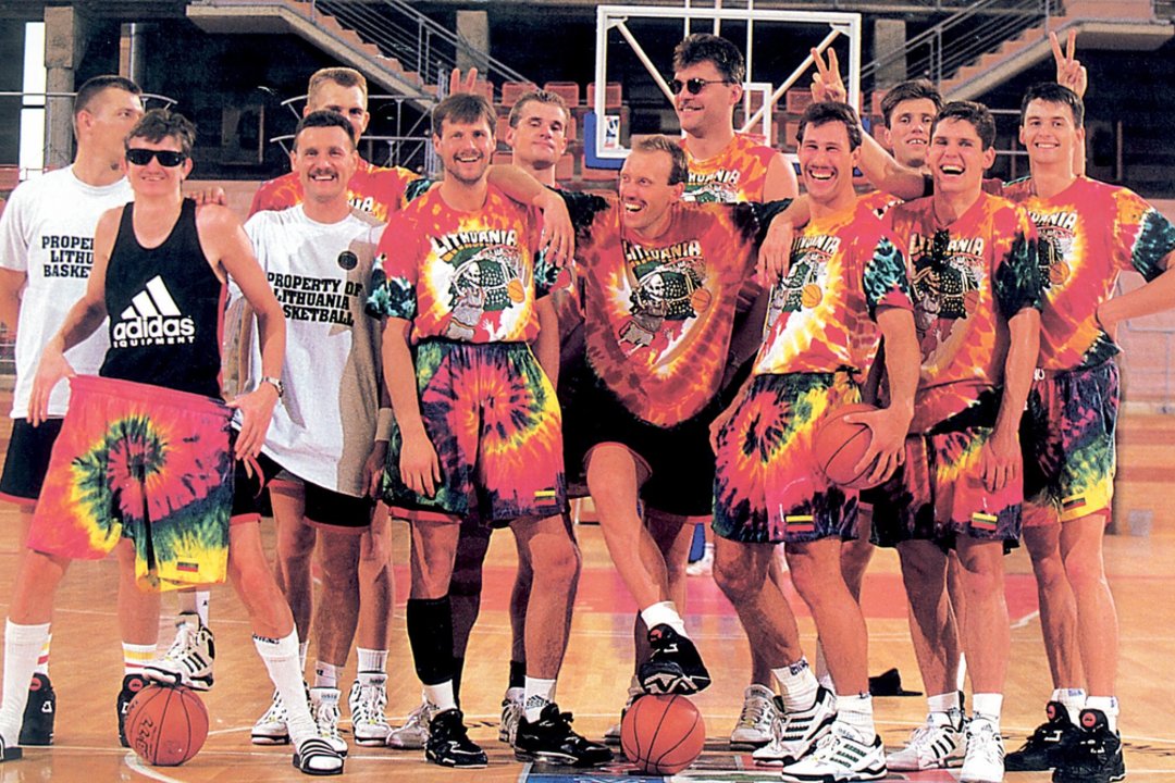 1991 m. atkurta Lietuvos krepšinio federacijos narystė tarptautinėje krepšinio federacijoje FIBA.