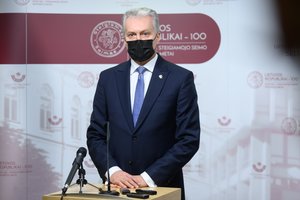 G. Nausėda įvardijo tikslią datą, kurią Lietuvoje turi būti pradėtas skiepijimas nuo koronaviruso 