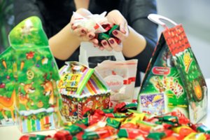 Per Kalėdas saldumynais lepinamų vaikų tėvams primena, kiek cukraus jiems galima per parą