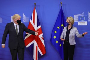 Junginė Karalystė: „Brexit“ derybos sunkios, bet durys Europos Sąjungai atviros“