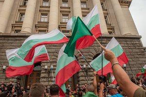 Bulgarija dėl šnipinėjimo išsiunčia iš šalies dar vieną rusų diplomatą