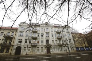 Vilniaus meras R. Šimašius į savo kaimynus nusišluostė kojas: įsibrovė į privačias patalpas