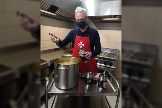 Ragina platinti gerumo virusą – prisidėti prie pagalbos vargstantiems senjorams