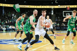 20 taškų pirmavęs ir „Lietkabelį“ triuškinęs „Žalgiris“ vos ne vos išnešė sveiką kailį iš Panevėžio