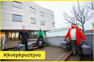 Susivieniję virtuvės šefai Kauno klinikų mažuosius ligonius pradžiugino gardėsių akcija