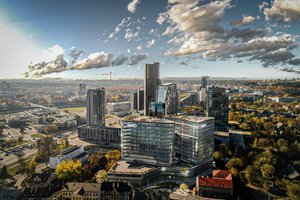 Žinomo prekybos centro Vilniuje neliks – kils 30 tūkst. kv. m ploto pastatas