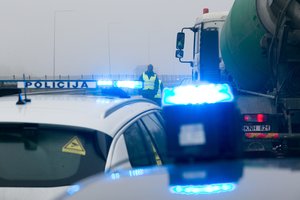 Policija nespėjo suktis: savaitgalį nubausti 222 karantino taisykles pažeidę asmenys