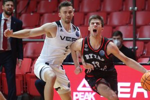 „Rytas“ ramiau atsikvėpė: galės žaisti rungtynes Rygoje