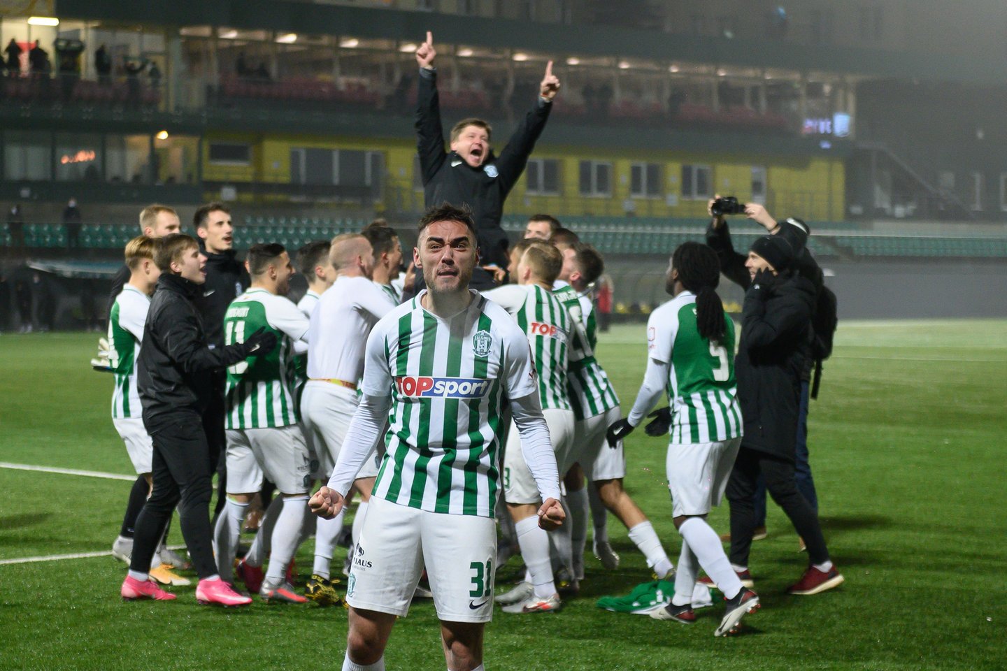 Vilniaus „Žalgiris“ po ketverių metų pertraukos vėl tapo A lygos čempionais.<br>V.Skaraičio nuotr.