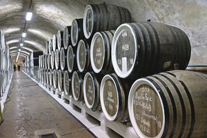 Privatizavo žinomiausią Sovietų Sąjungoje vyno gamyklą – ją įsigijo neeilinis žmogus