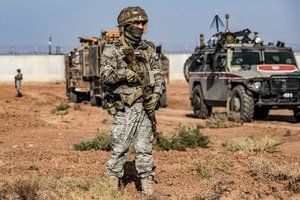 Rusijos URM: Rusija išsiuntė į CAR „300 karo instruktorių“