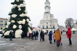 Atostogos tarpušvenčiu: ekspertai sako, kad geriau laisvadienius imti dabar nei po vakcinos