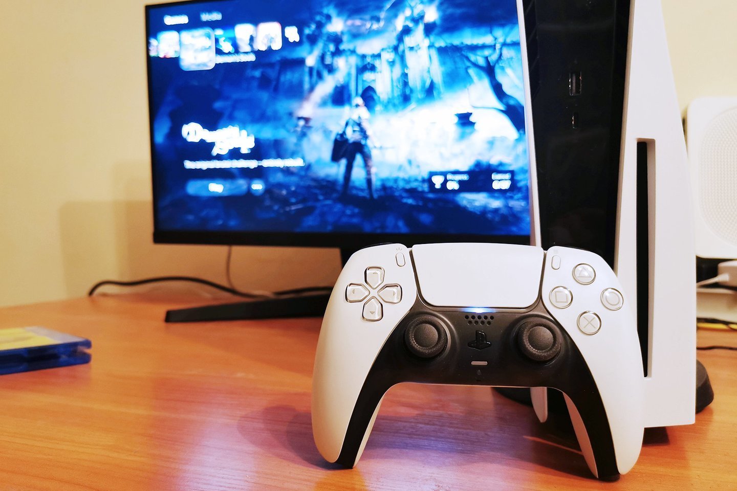  Metų pabaigoje pristatytas žaidimų kompiuteris „Sony PlayStation 5“ buvo iššluotas dar per išankstinius užsakymus.<br> A. Rutkausko nuotr.
