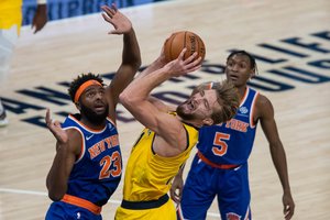 Įspūdingas NBA sezono startas – Domantas Sabonis kovas pradėjo rekordiniu pasirodymu