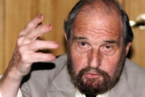 Mirė garsus Šaltojo karo laikų dvigubas agentas George'as Blake'as