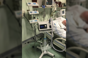 Vilniaus miesto klinikinei ligoninei lietuvio dovana – 11 didelės deguonies tėkmės aparatų