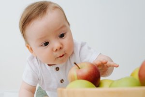 Paskelbti populiariausi 2020-ųjų vaikų vardai: berniukų sąraše – staigmena