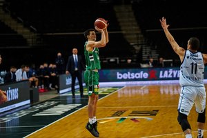 Paskutinių sekundžių rinkinyje – lemiami S. Vasturios ir J. Manigato šūviai