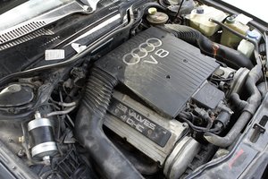 Automobiliai, kuriuose rečiausiai genda varikliai: lyderiai gali nustebinti