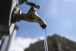 Skandalu virtusią arseno geriamajame vandenyje mįslę žada įminti jau pavasarį