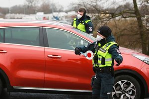 Ekspertas paaiškino, kad gyventojų mobilumo per šventes duomenys karantino efekto neparodo