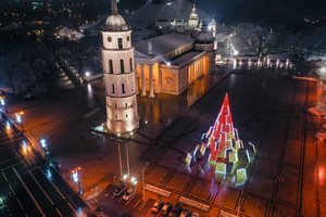 Ilgąjį šventinį savaitgalį Lietuva pasitiks su ribojimais: ką reikia žinoti kiekvienam