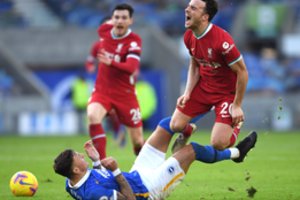 Ar „Manchester United“ pasivys Anglijos čempioną „Liverpool“?