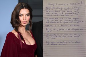 Nėščia E. Ratajkowski atsisveikina su 2020-aisiais: pasidalijo ranka rašytomis mintimis
