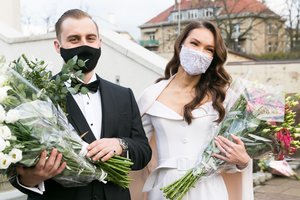 Deimantų karalienės Danos Ribas sūnus privačioje ceremonijoje vedė savo išrinktąją Kristiną