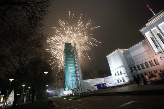 Nutilusio Kauno padangę vidurnaktį nutvieskė fejerverkai